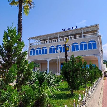 Отель Адунеи Сухум Extérieur photo